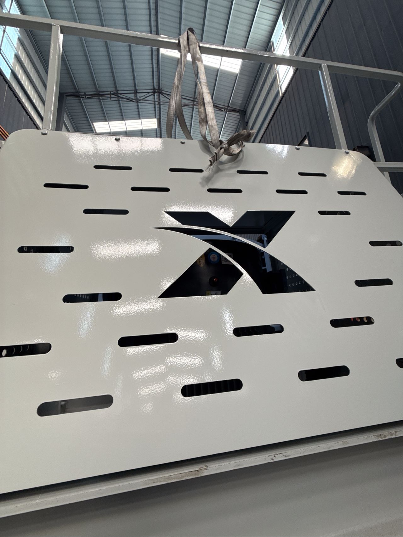 BSC Company helps mining equipment manufacturing enterprises double their painting efficiency